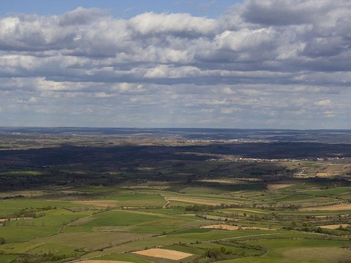 Explica��es Mogadouro - Wikimedia Commons